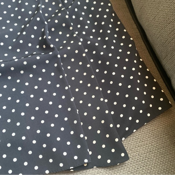 Lauren Ralph Lauren Black Polka Dot Sleeveless Top Size 12 - Picture 4 of 7